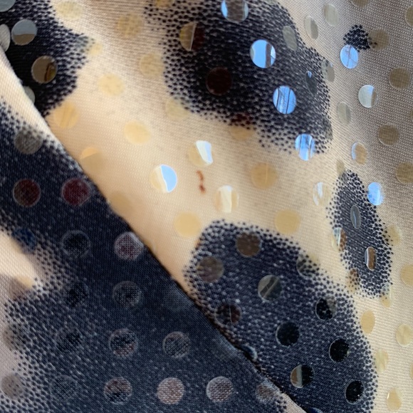 Mesmerize by KamiKam 90’s jacket with reflective dots - Picture 12 of 13